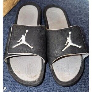 Nike Jordan Hydro 6  881473 Sandals Black Size 13  Slip On Easy Comfortable